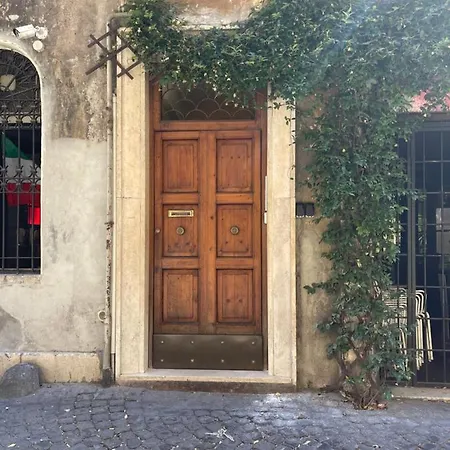 Madonna Dei Monti-2